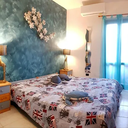 Panamàr * San Teodoro (Sardinia)